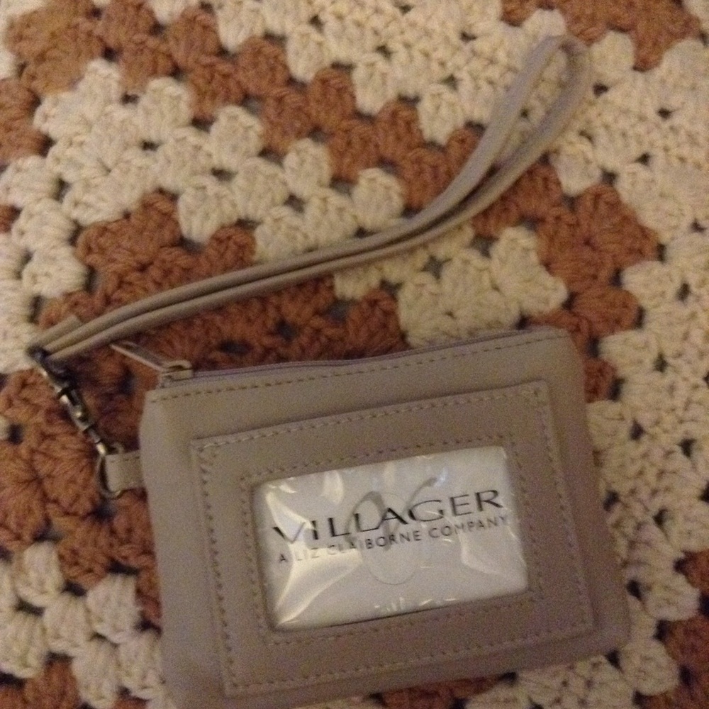 Wristlette by Villager-Liz Claiborne